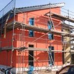 Farbzustand vor dem Putzen: Nordteil ist rot, Südteil ist gelb Nordteil ist rot, Südteil ist gelb